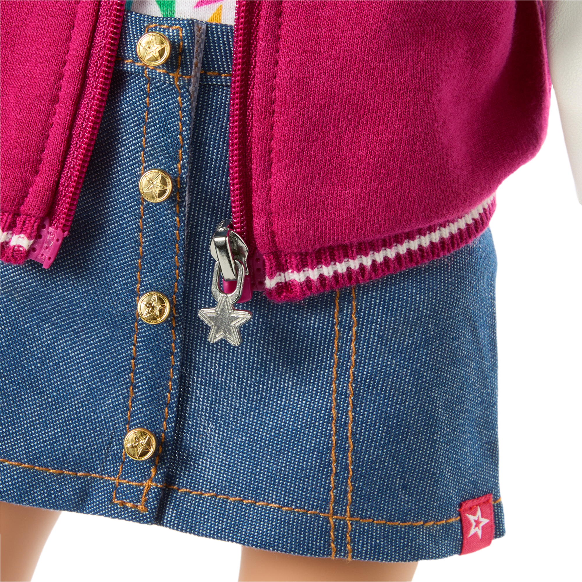 Truly Me 18-Inch Doll #124 With Straight Black-Brown Hair - Image 7