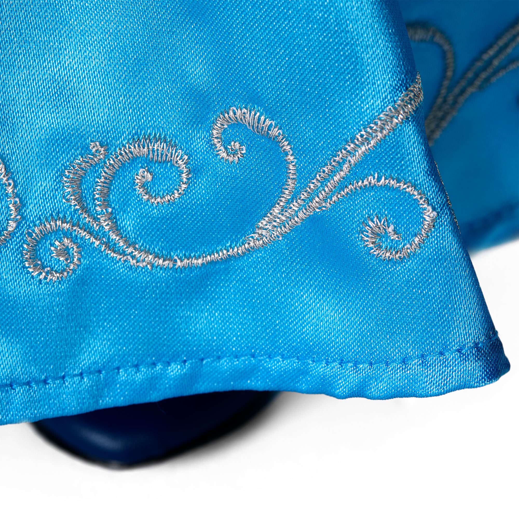 American Girl Disney Princess Ariel Day Dress, Flounder & Accessories For 18-Inch Dolls - Image 6